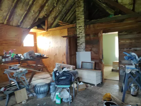 5146 E Maple Ridge 37th, Rock, MI 49880 photo 12