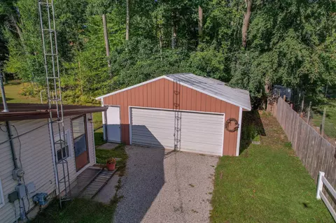 1766 Dow, Gladwin, MI 48624 photo 3