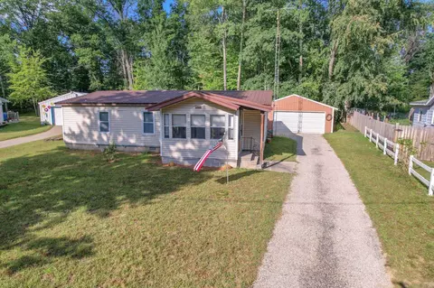 1766 Dow, Gladwin, MI 48624