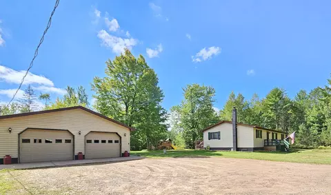 1321 W M35, Gwinn, MI 49841