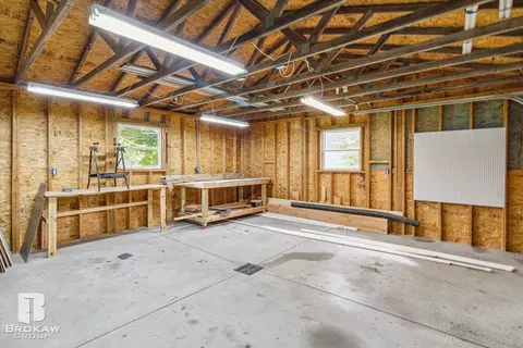 1489 Williamsburg, Flint, MI 48507 photo 46