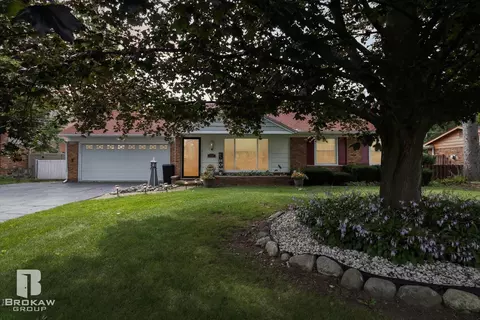 1489 Williamsburg, Flint, MI 48507 photo 50