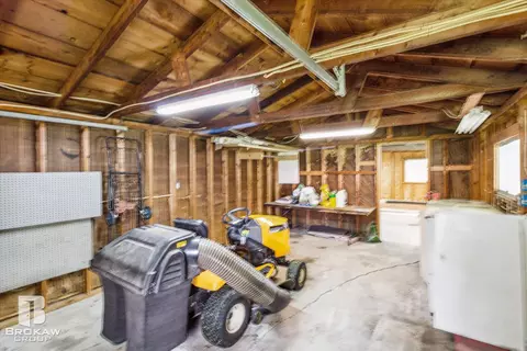 1489 Williamsburg, Flint, MI 48507 photo 49