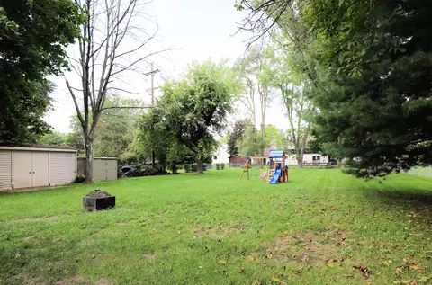 1029 Springview, Flushing, MI 48433 photo 29