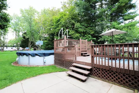 1029 Springview, Flushing, MI 48433 photo 26