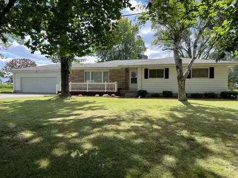 528 Salzburg, Bay City, MI 48706