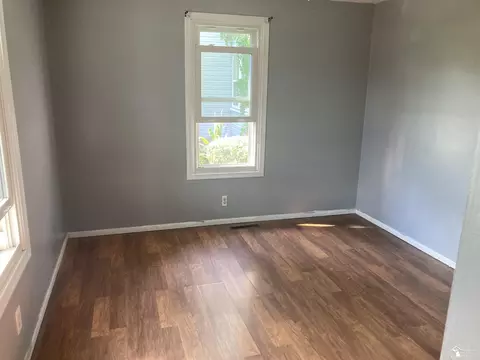 110 W Willow, Monroe, MI 48162 photo 4