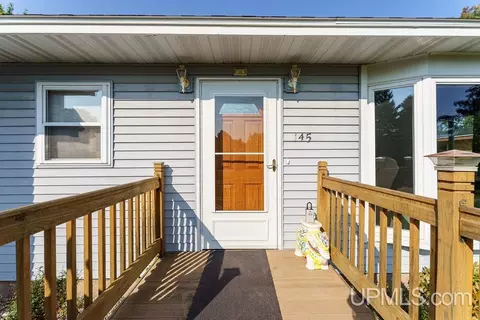 145 N Lilac, Ishpeming, MI 49849 photo 5