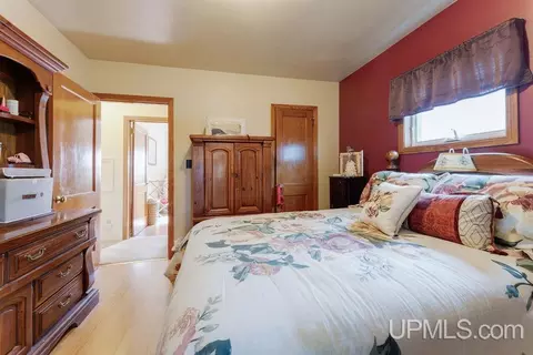 145 N Lilac, Ishpeming, MI 49849 photo 15