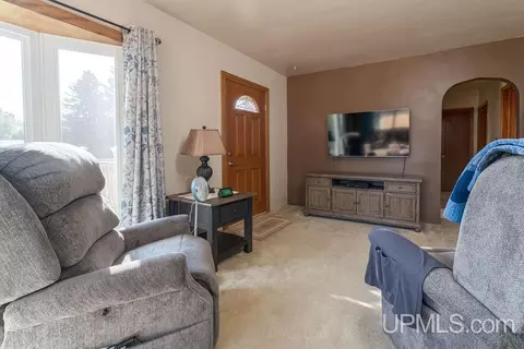 145 N Lilac, Ishpeming, MI 49849 photo 8