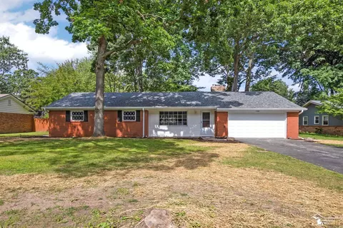 1440 Longfellow, Temperance, MI 48182 photo 2