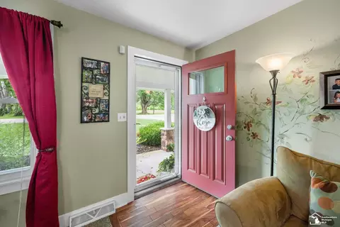 547 W Sterns, Temperance, MI 48182 photo 6