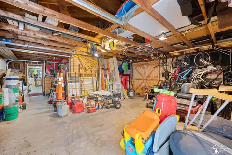 547 W Sterns, Temperance, MI 48182 photo 43