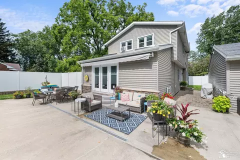 547 W Sterns, Temperance, MI 48182 photo 39