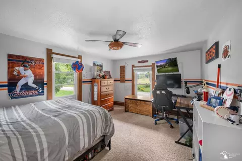 547 W Sterns, Temperance, MI 48182 photo 24