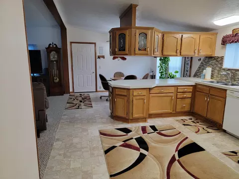 13285 Elms, Birch Run, MI 48415 photo 9