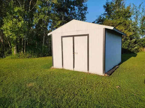 13285 Elms, Birch Run, MI 48415 photo 31