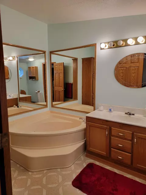 13285 Elms, Birch Run, MI 48415 photo 17