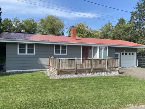 712 Walnut, Crystal Falls, MI 49920