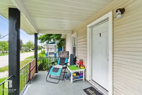3499 Atherton, Burton, MI 48529 photo 3