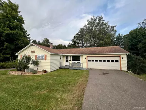 130 Gibbs City, Iron River, MI 49935