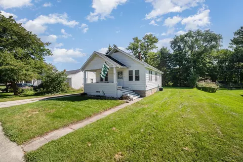 228 N Elm, Hemlock, MI 48626 photo 3