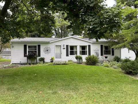 604 Short, Gladwin, MI 48624