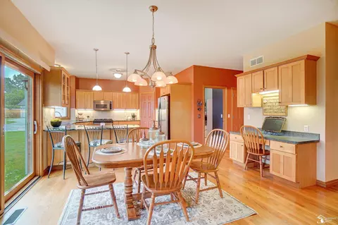 14894 Kortney, Monroe, MI 48161 photo 8