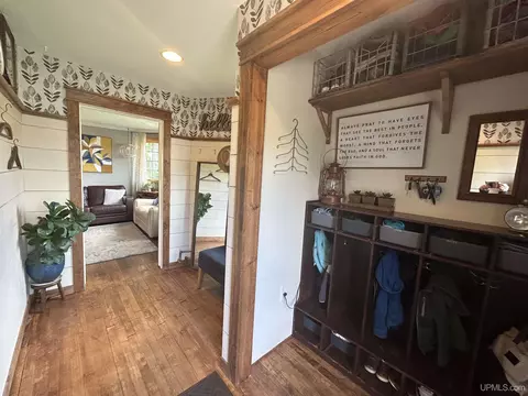 168 Davis, Ishpeming, MI 49849 photo 17