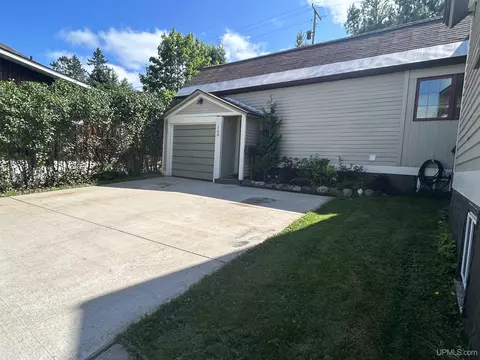 168 Davis, Ishpeming, MI 49849 photo 42