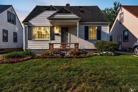 14645 Keppen, Allen Park, MI 48101