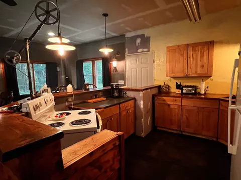 806 Peasley, Harrison, MI 48625 photo 14