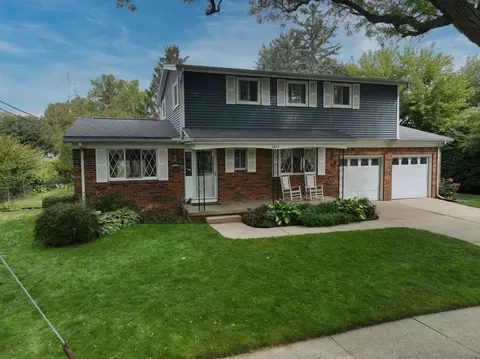 1015 Skyview, Flushing, MI 48433 photo 4