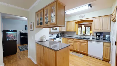 1015 Skyview, Flushing, MI 48433 photo 14