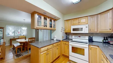 1015 Skyview, Flushing, MI 48433 photo 16