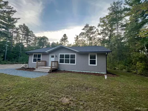 8841 Longbow, Minocqua, WI 54548