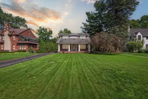 626 Clark, Owosso, MI 48867