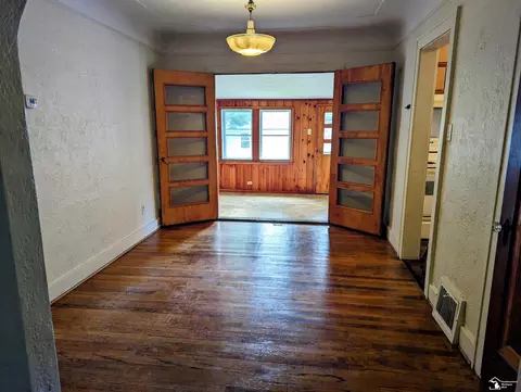 2129 Vivian, Monroe, MI 48162 photo 8