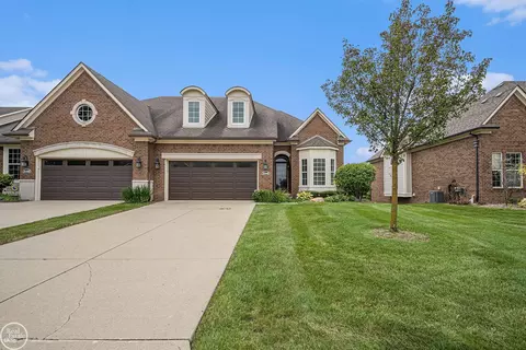 21246 Lilac UNIT 142;  34, Clinton Township, MI 48036