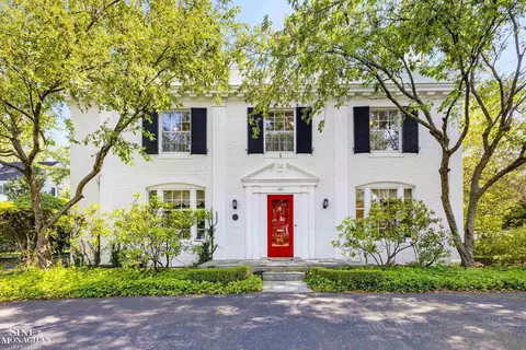 168 Vendome, Grosse Pointe Farms, MI 48236