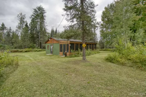 10715 M95, Sagola, MI 49881