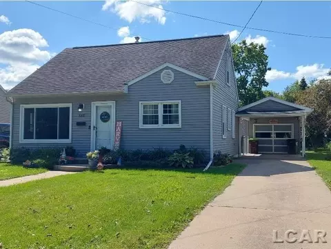 541 Riverside, Adrian, MI 49221