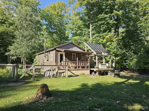 1749 W Edge, Germfask, MI 49836 photo 2