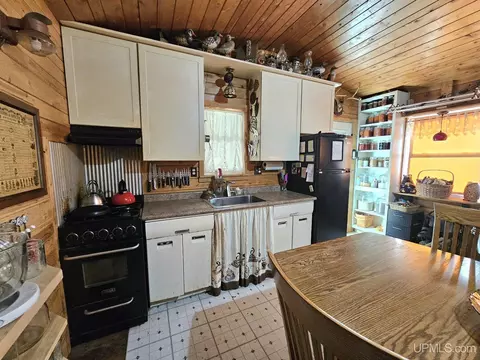 1749 W Edge, Germfask, MI 49836 photo 7