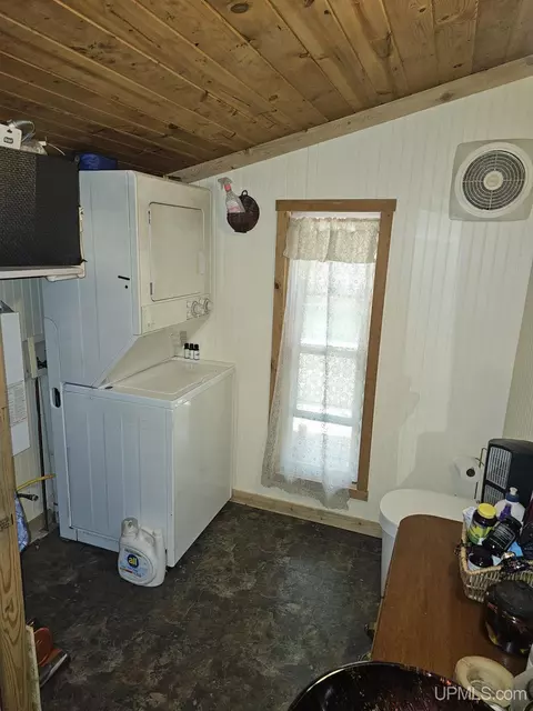 1749 W Edge, Germfask, MI 49836 photo 21