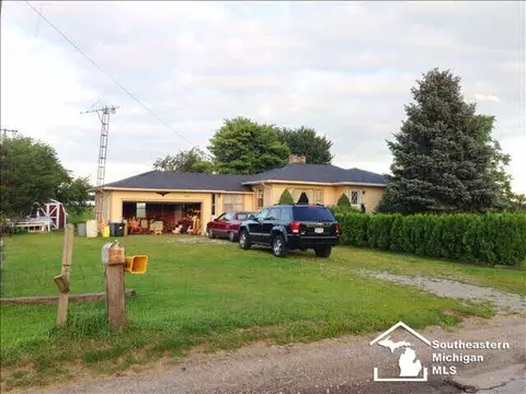 9424 Finzel, Carleton, MI 48117