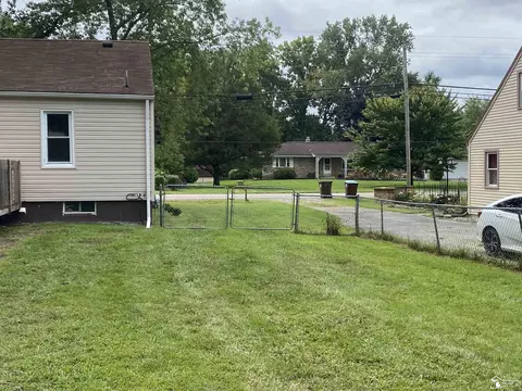 1936 W Sterns, Temperance, MI 48182 photo 7