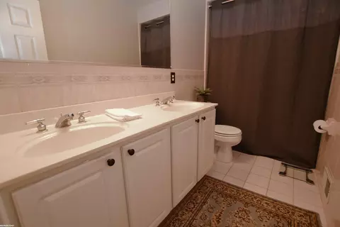 46630 Morningside Dr, Macomb, MI 48044 photo 10