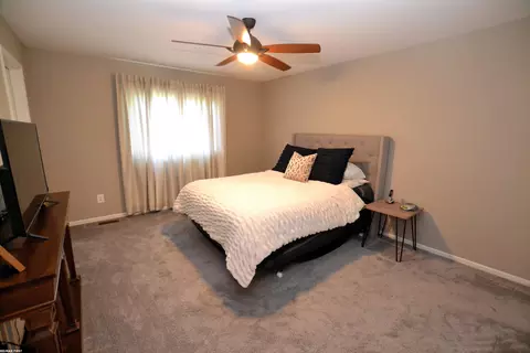 46630 Morningside Dr, Macomb, MI 48044 photo 7