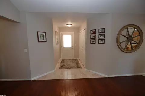 46630 Morningside Dr, Macomb, MI 48044 photo 3